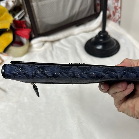 Coach Signature Ashley Navy Blue Shimmer Sparkle Snap Closure Full Size Wallet - Picture 4 of 10